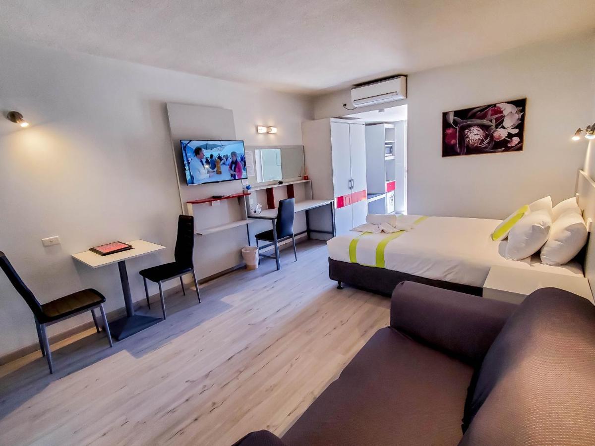 Sandors Motor 3* Mildura