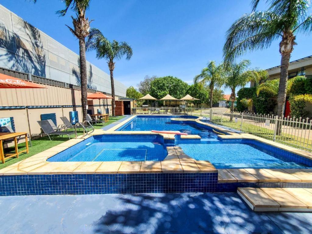 Sandors Motor 3* Mildura